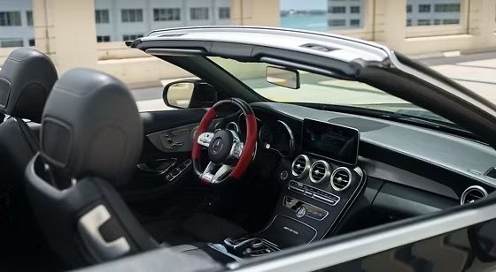 Mercedes C63 AMG