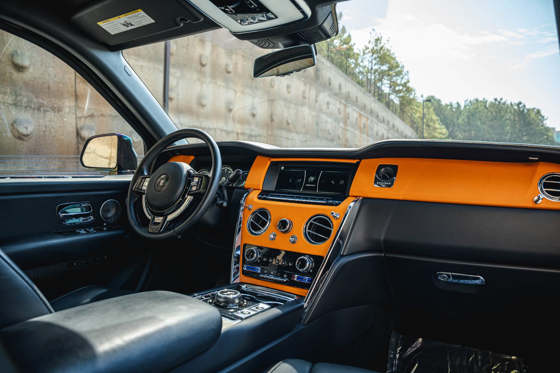 Mansory Rolls Royce Cullinan