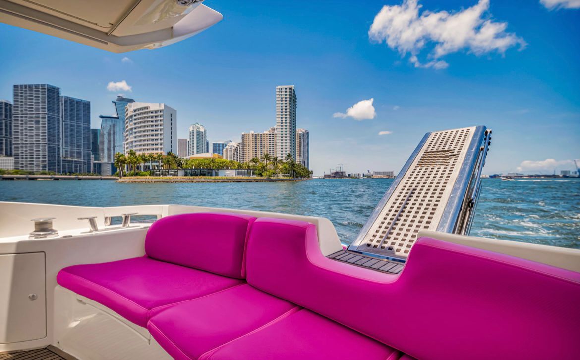 55' Azimut Pink Panther